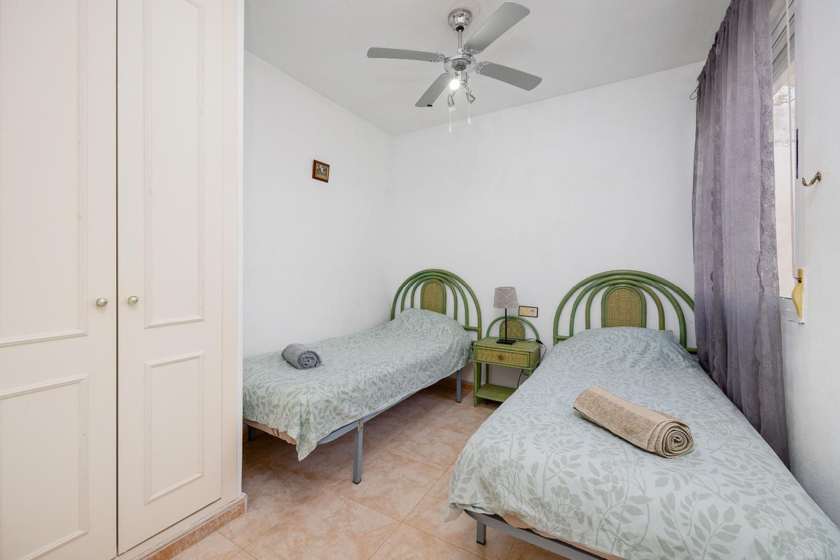 Se vende Bungalow de 3 dormitorios en Costa Blanca, Alicante, España