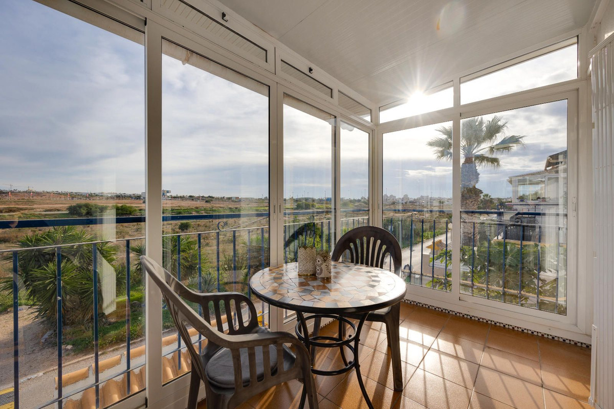 Se vende Bungalow de 3 dormitorios en Costa Blanca, Alicante, España
