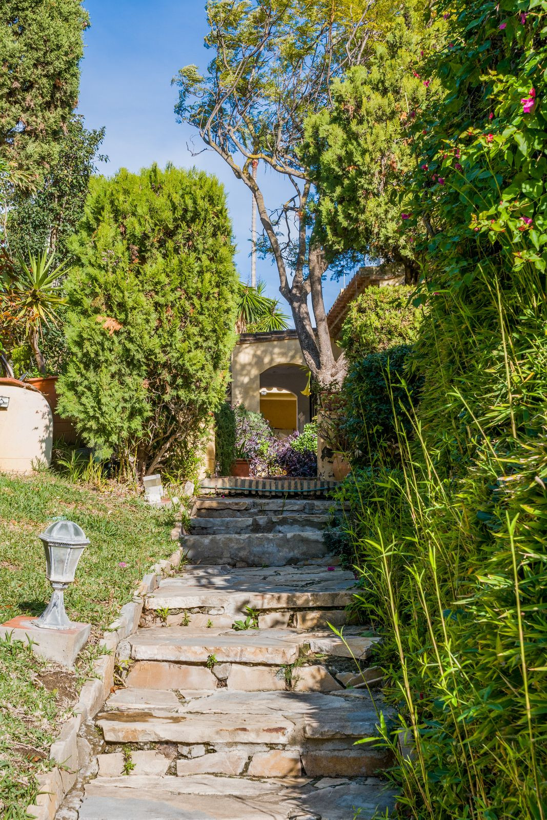 5 Bed Townhouse for sale in Estepona Costa Del Sol, Málaga, Spain