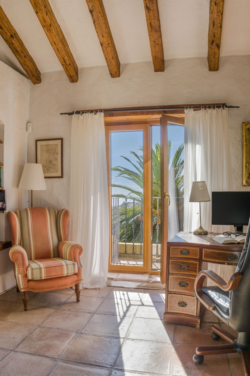 5 Bed Townhouse for sale in Estepona Costa Del Sol, Málaga, Spain