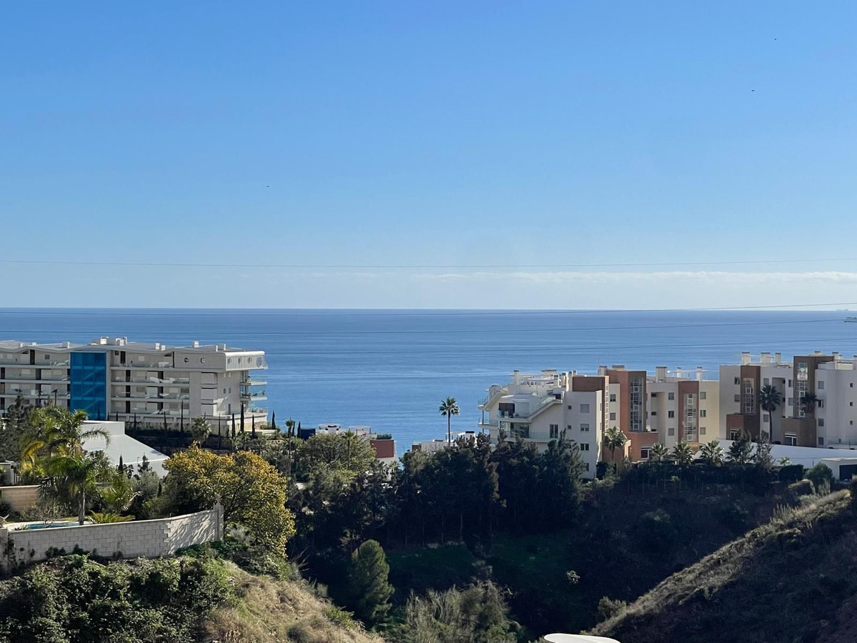 2 Bed Apartment for sale in Higueron Costa Del Sol, Málaga, Spain