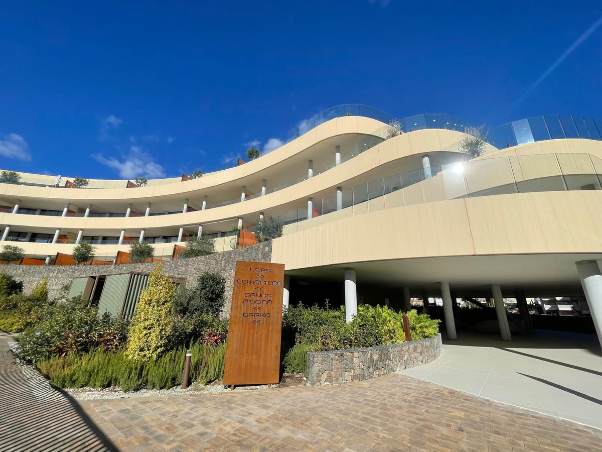 2 Bed Apartment for sale in Higueron Costa Del Sol, Málaga, Spain
