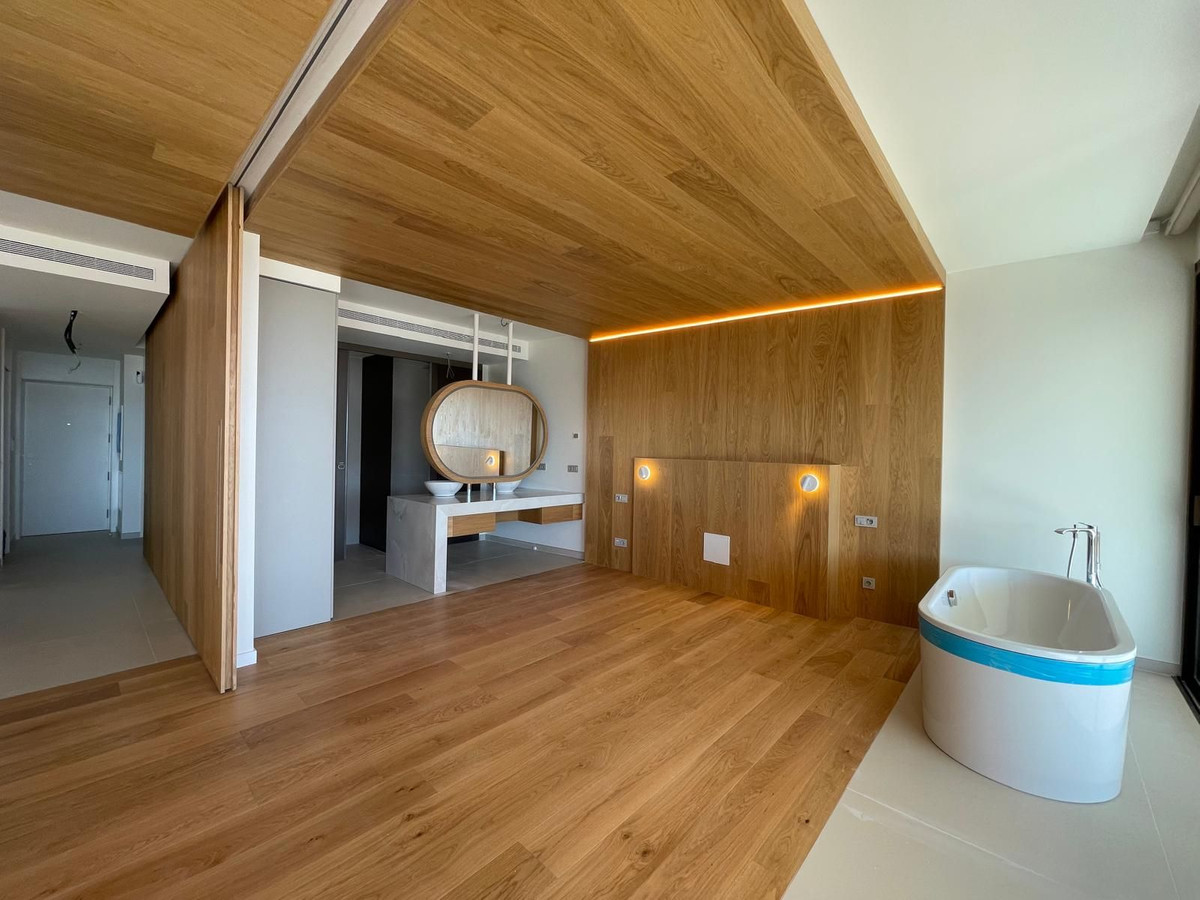 2 Bed Apartment for sale in Higueron Costa Del Sol, Málaga, Spain