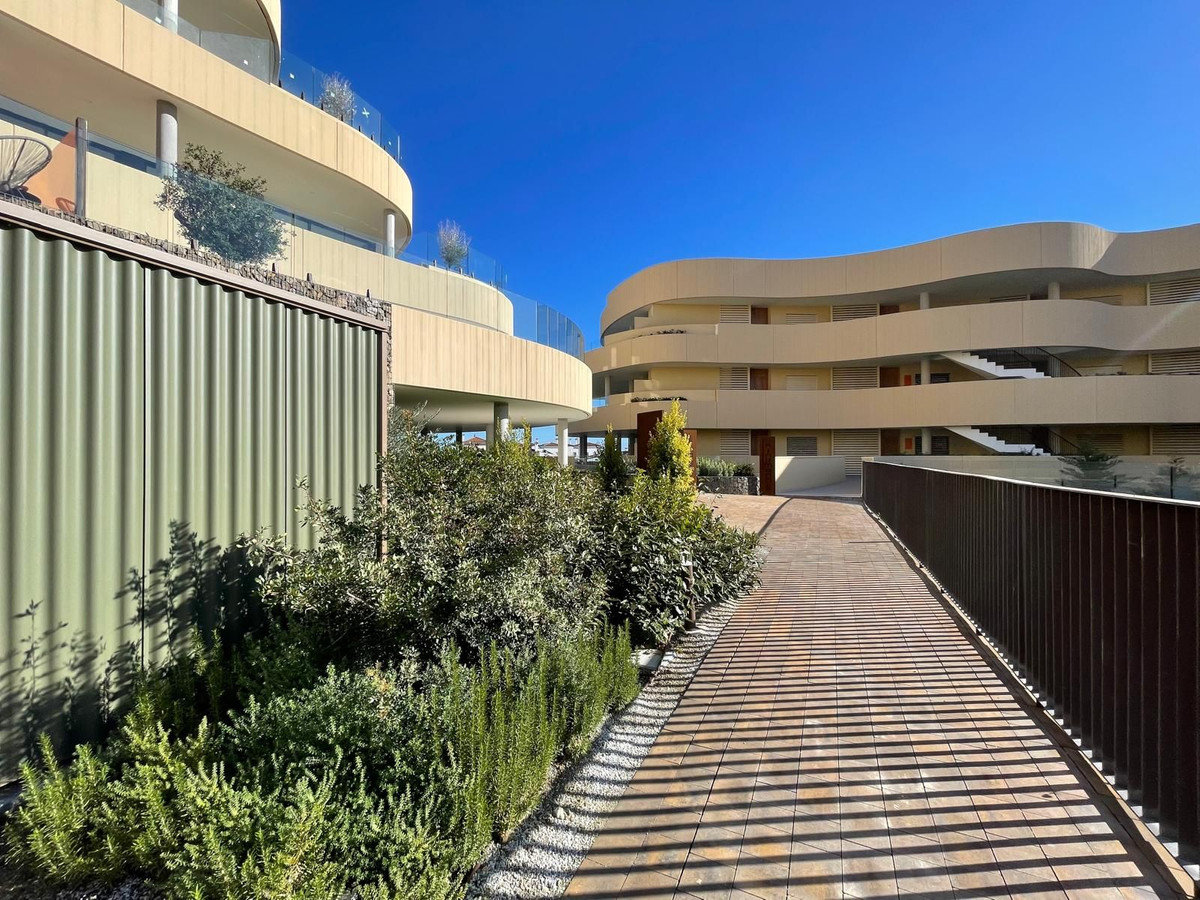 2 Bed Apartment for sale in Higueron Costa Del Sol, Málaga, Spain