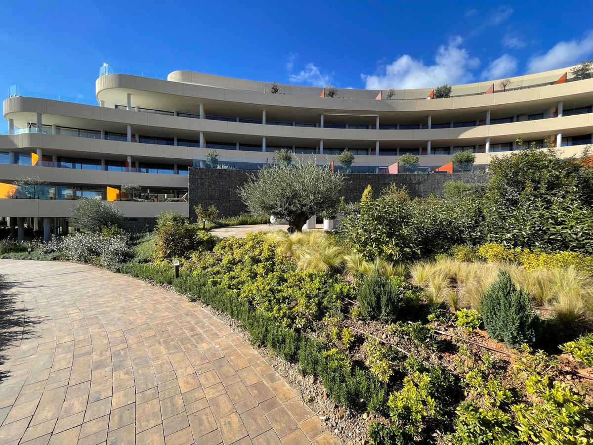 2 Bed Apartment for sale in Higueron Costa Del Sol, Málaga, Spain