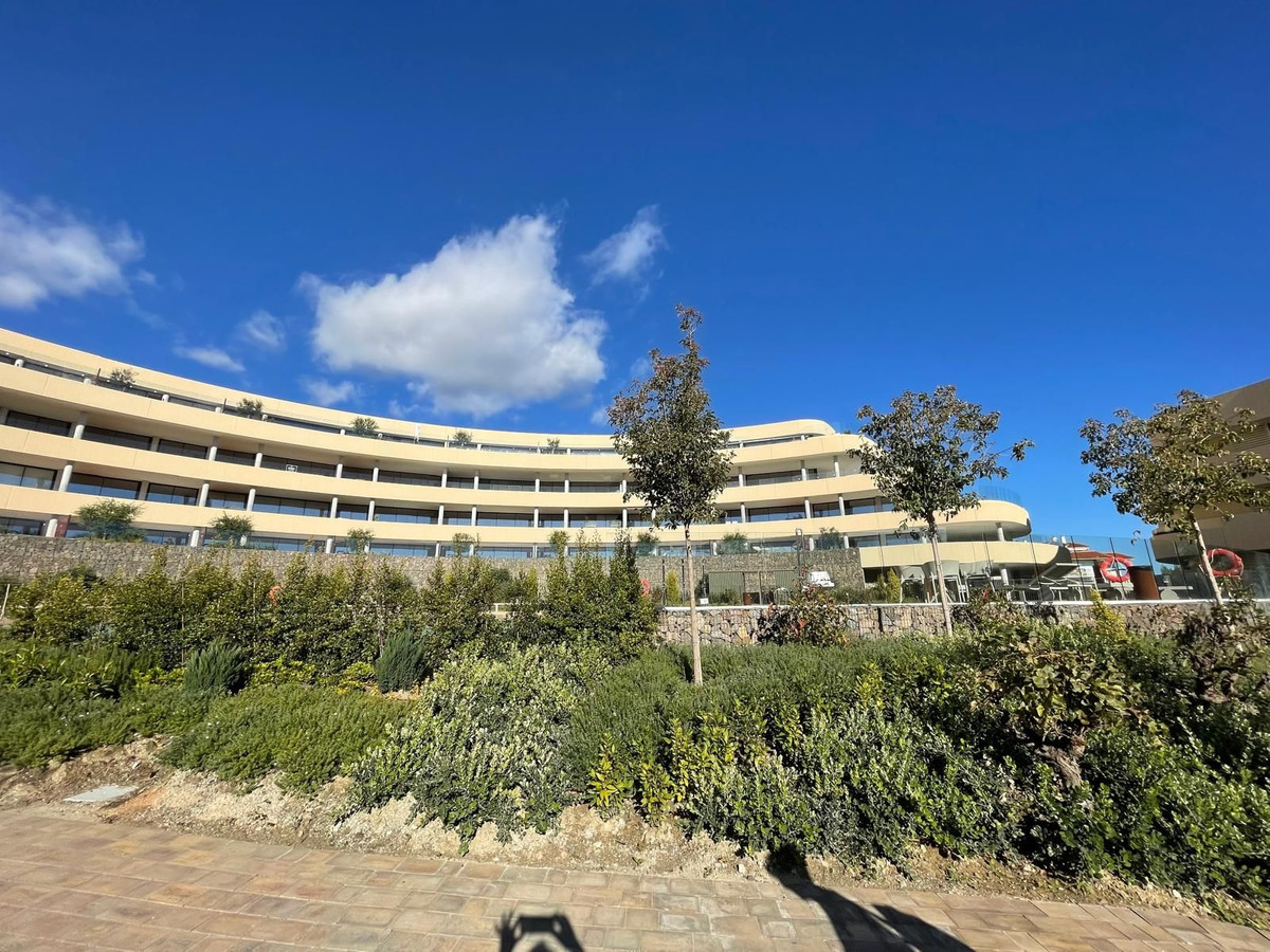2 Bed Apartment for sale in Higueron Costa Del Sol, Málaga, Spain