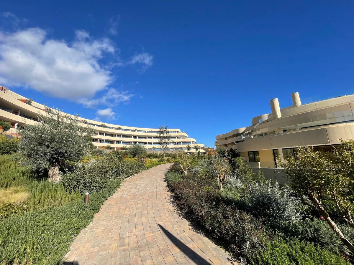 2 Bed Apartment for sale in Higueron Costa Del Sol, Málaga, Spain