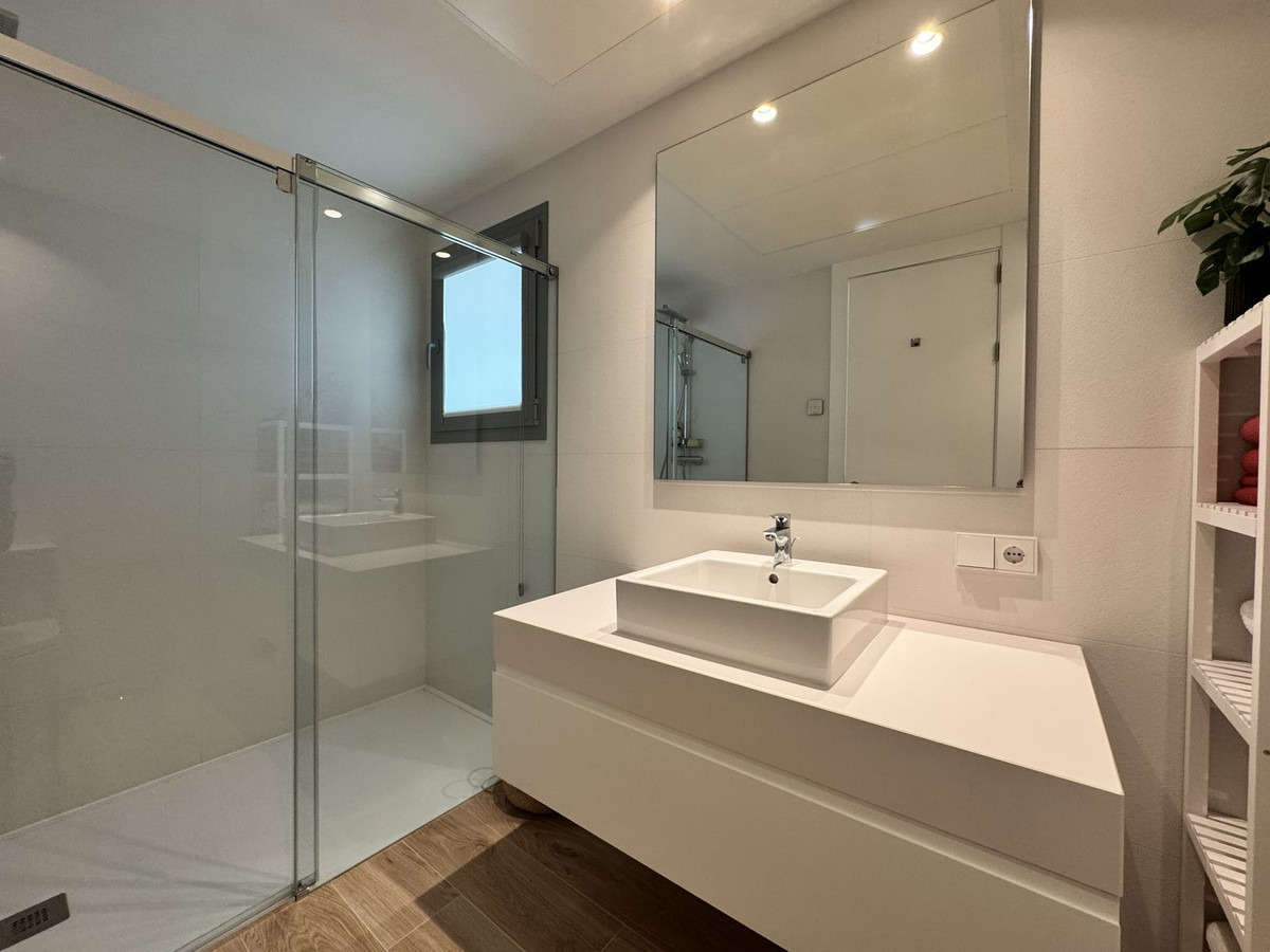 Se vende Ático de 3 dormitorios en Costa Del Sol, Málaga, España