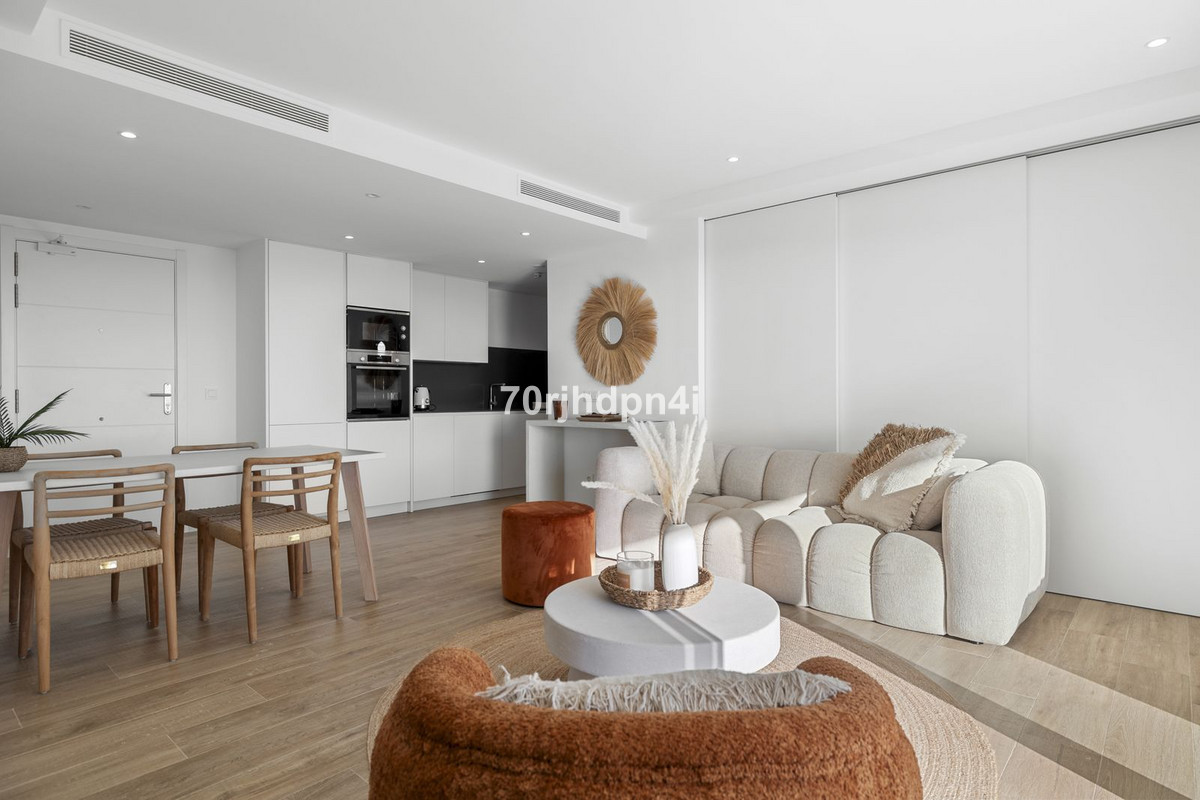2 Bed Apartment for sale in Casares Costa Del Sol, Málaga, Spain