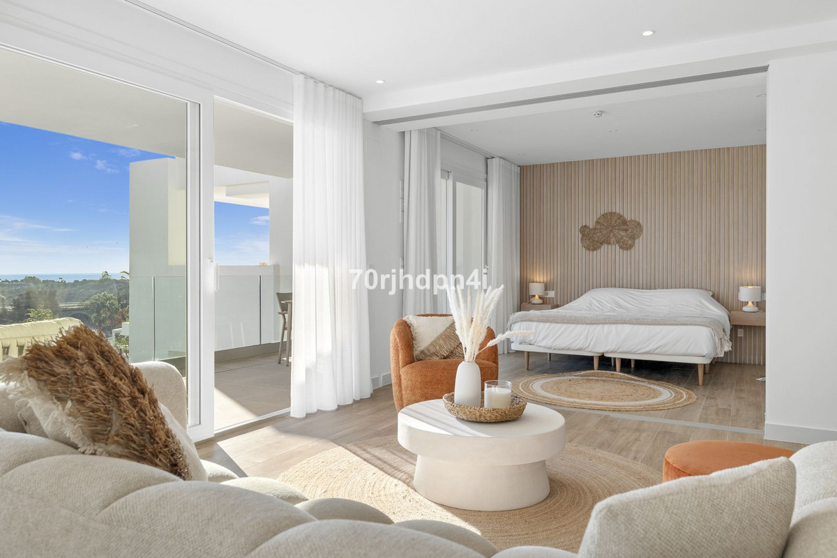 2 Bed Apartment for sale in Casares Costa Del Sol, Málaga, Spain
