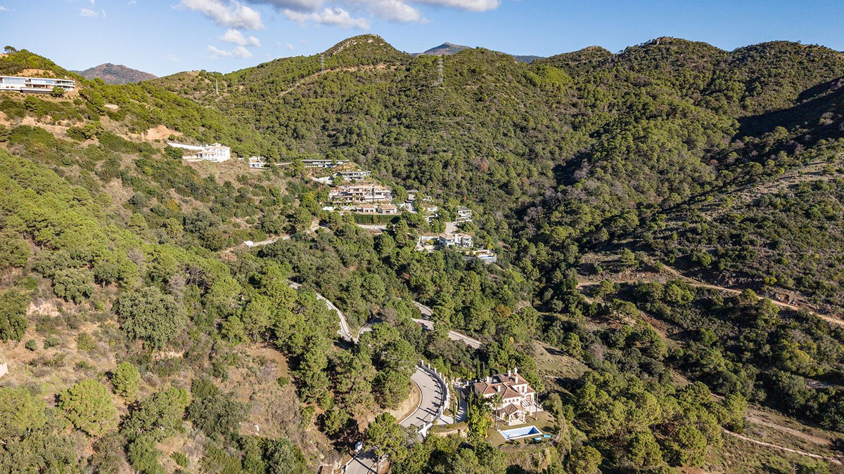 Plots for sale in Benahavís Costa Del Sol, Málaga, Spain
