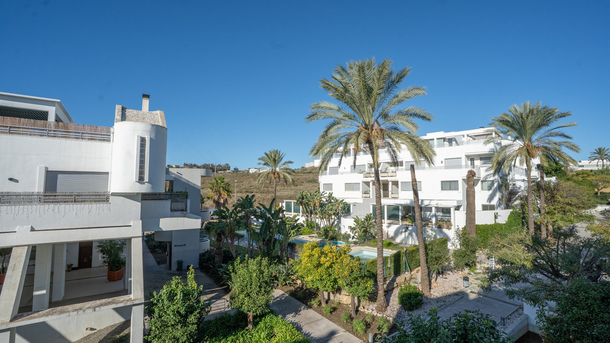 2 Bed Apartment for sale in Mijas Costa Costa Del Sol, Málaga, Spain