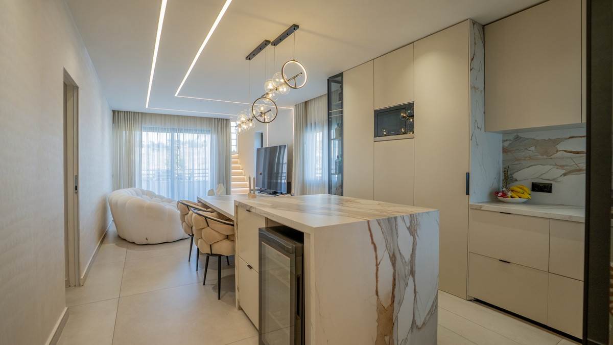 2 Bed Apartment for sale in Mijas Costa Costa Del Sol, Málaga, Spain