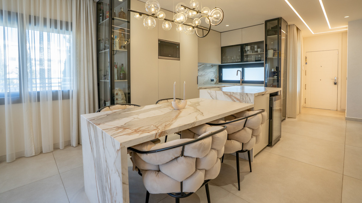 2 Bed Apartment for sale in Mijas Costa Costa Del Sol, Málaga, Spain