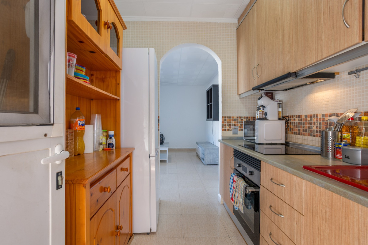 Se vende Villa - Chalet de 3 dormitorios en Costa Blanca, Alicante, España