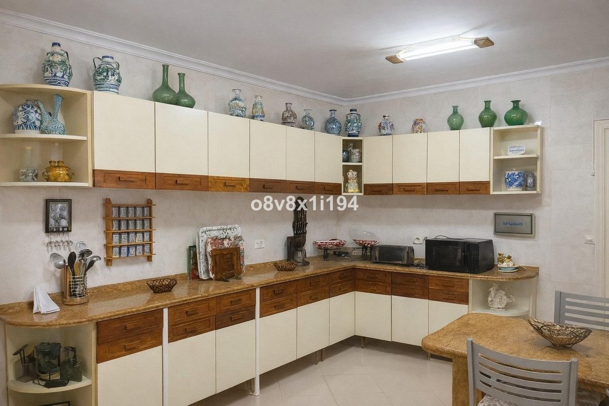 4 Bed Apartment for sale in Málaga Costa Del Sol, Málaga, Spain
