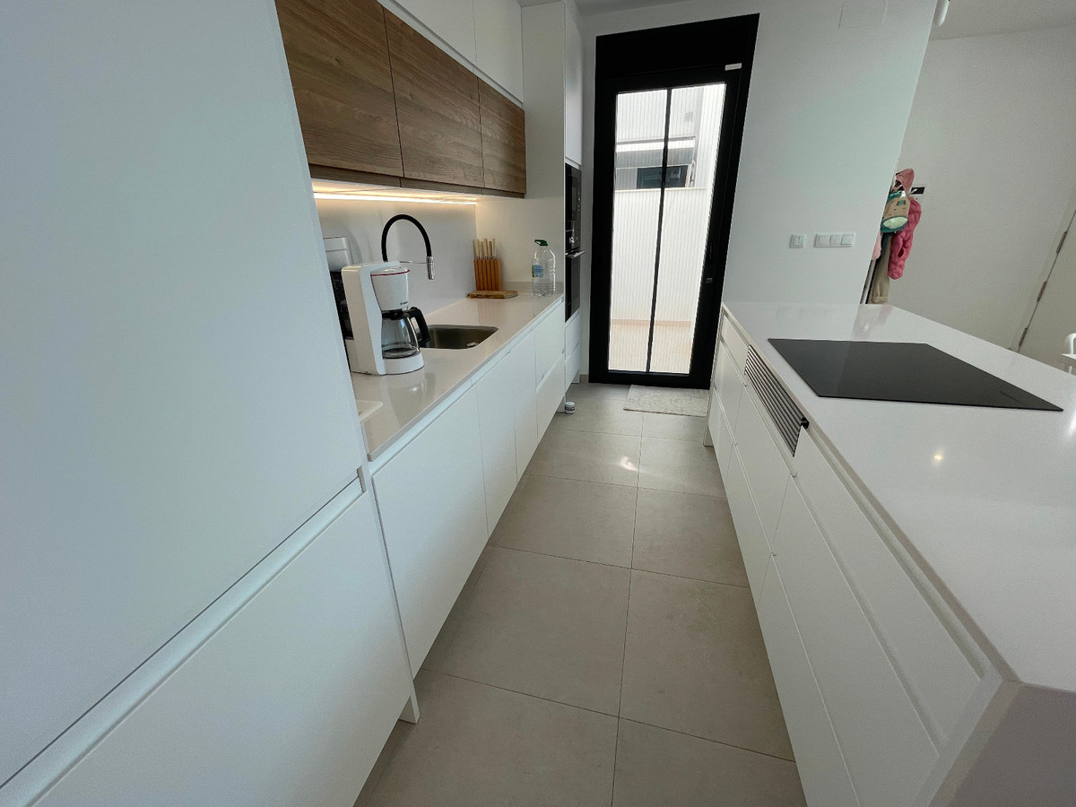 Se vende Villa - Chalet de 3 dormitorios en Costa Blanca, Alicante, España