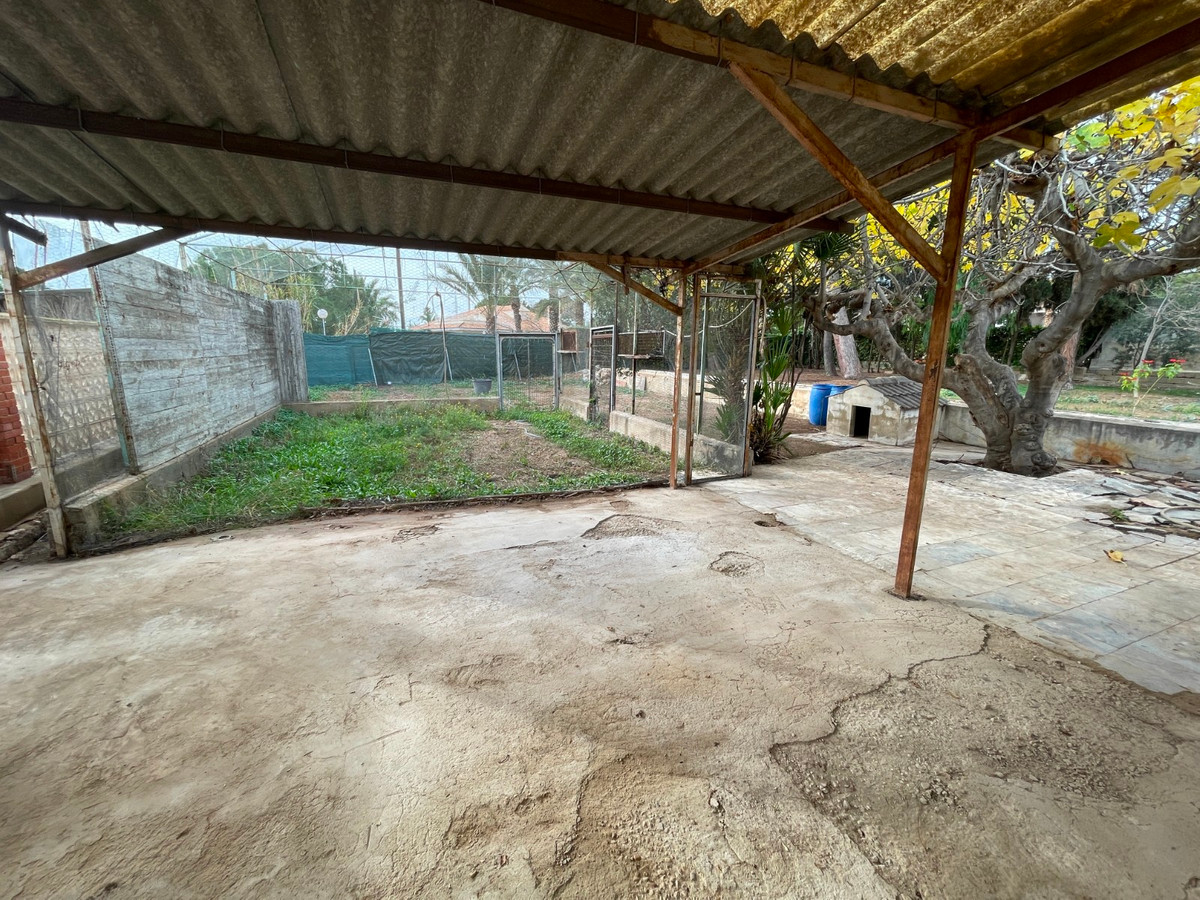 Se vende Villa - Chalet de 4 dormitorios en Costa Blanca, Alicante, España