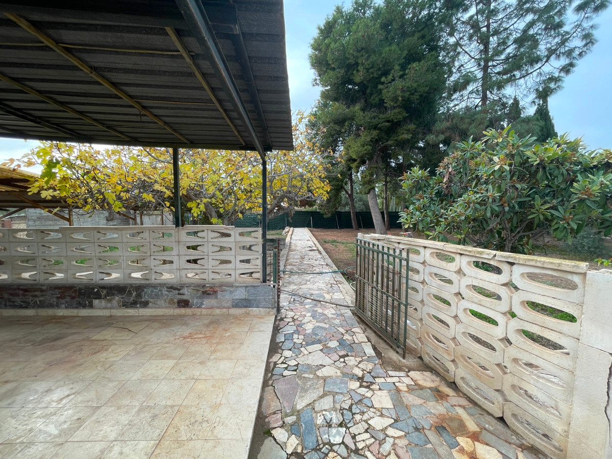 Se vende Villa - Chalet de 4 dormitorios en Costa Blanca, Alicante, España