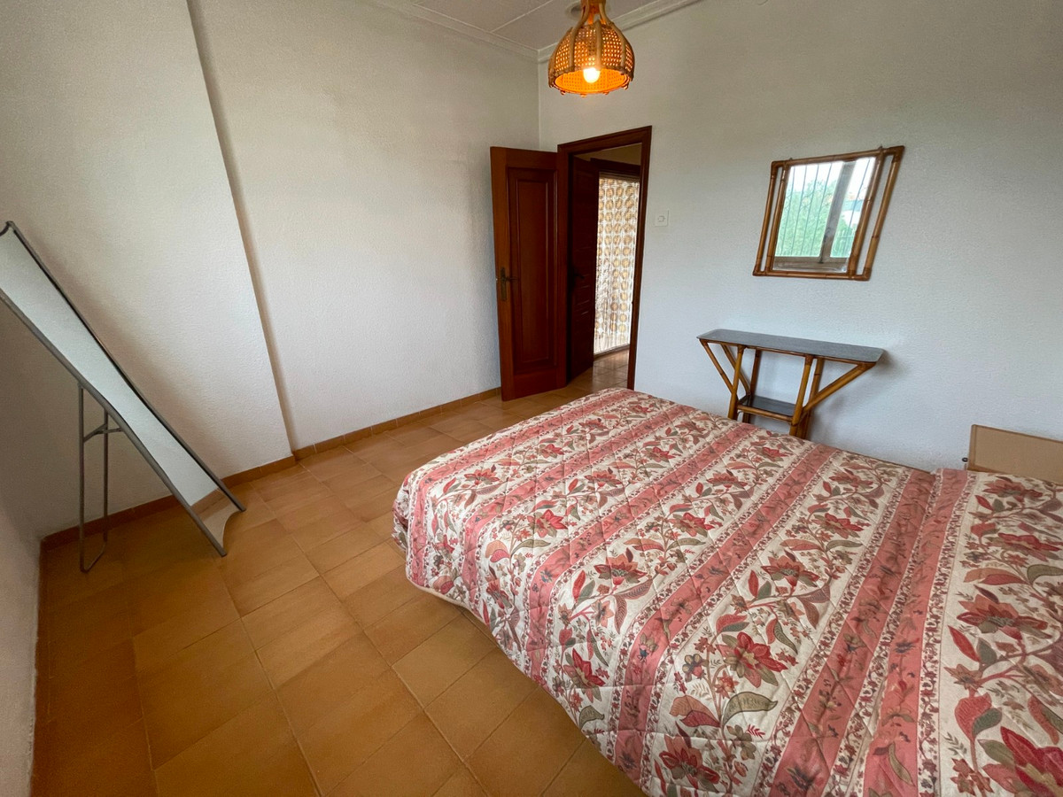 Se vende Villa - Chalet de 4 dormitorios en Costa Blanca, Alicante, España