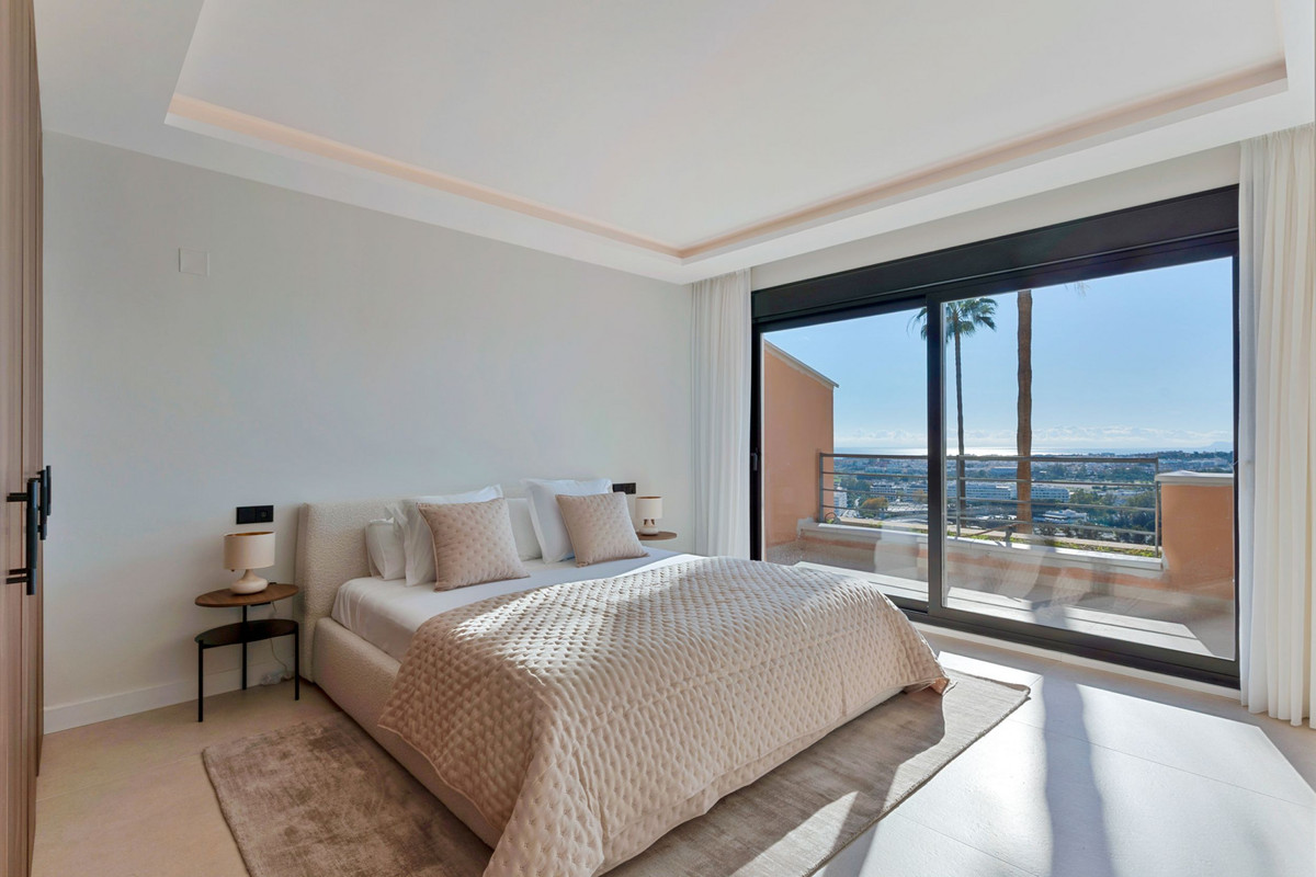 3 Bed Apartment for sale in Nueva Andalucía Costa Del Sol, Málaga, Spain