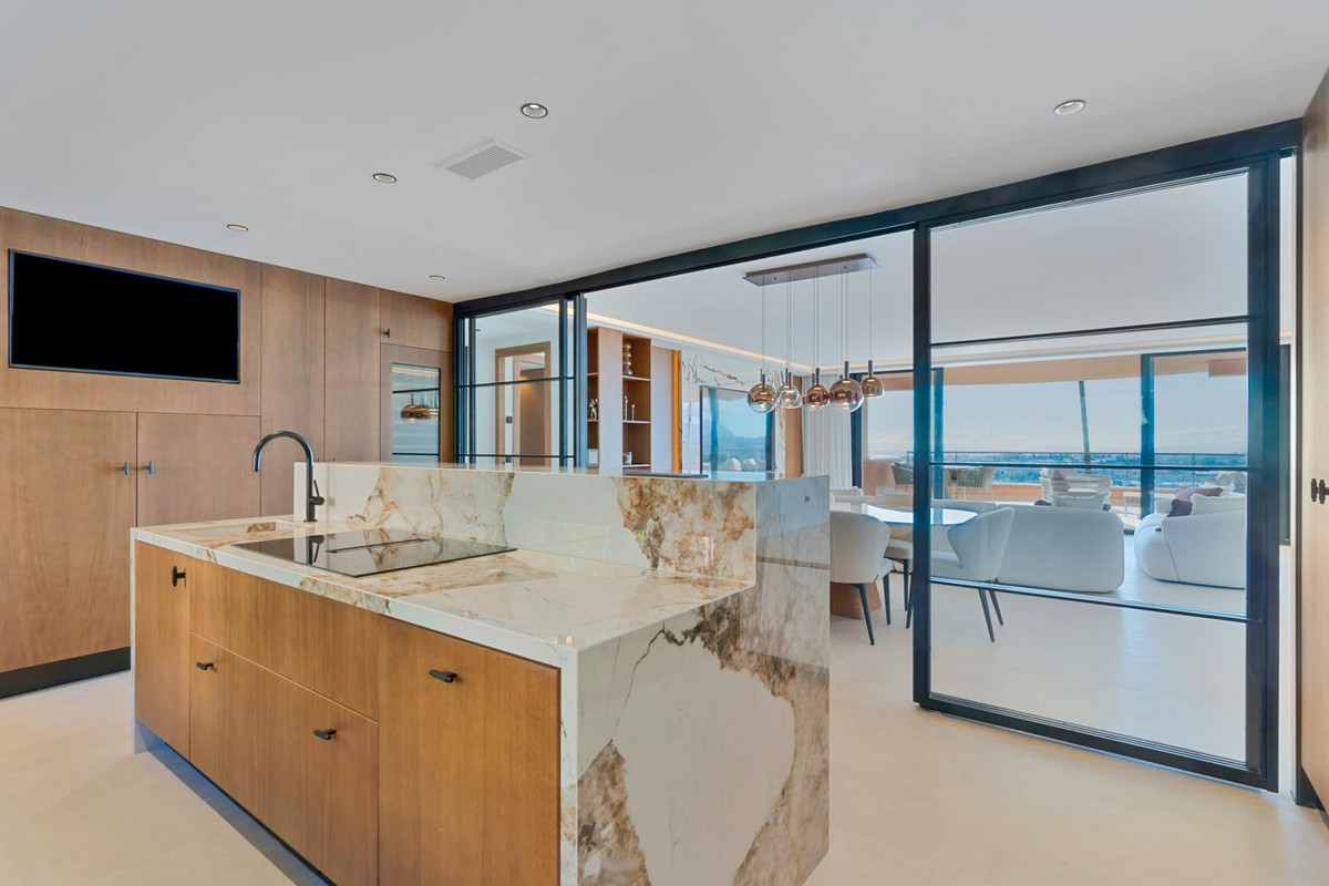 3 Bed Apartment for sale in Nueva Andalucía Costa Del Sol, Málaga, Spain