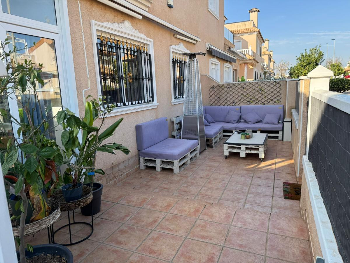 2 Bed Townhouse for sale in Torre De La Horadada Costa Blanca, Alicante, Spain