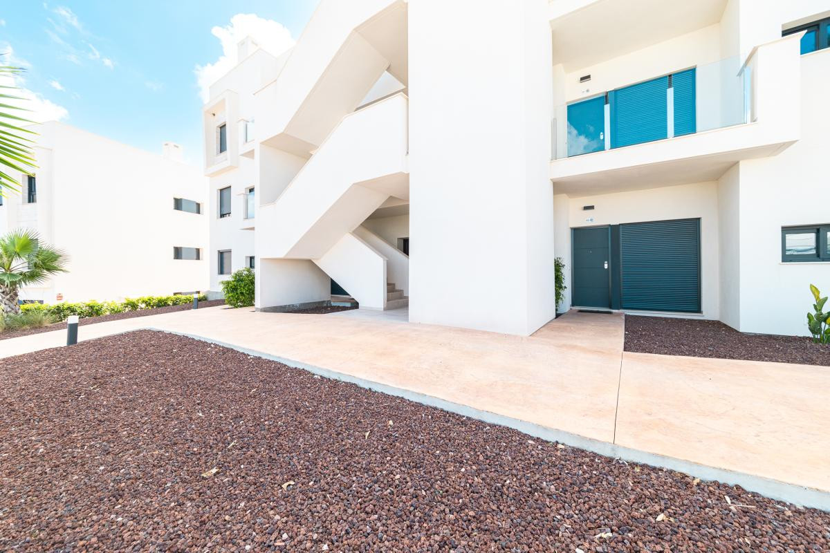3 Bed Apartment for sale in Pilar De La Horadada Costa Blanca, Alicante, Spain