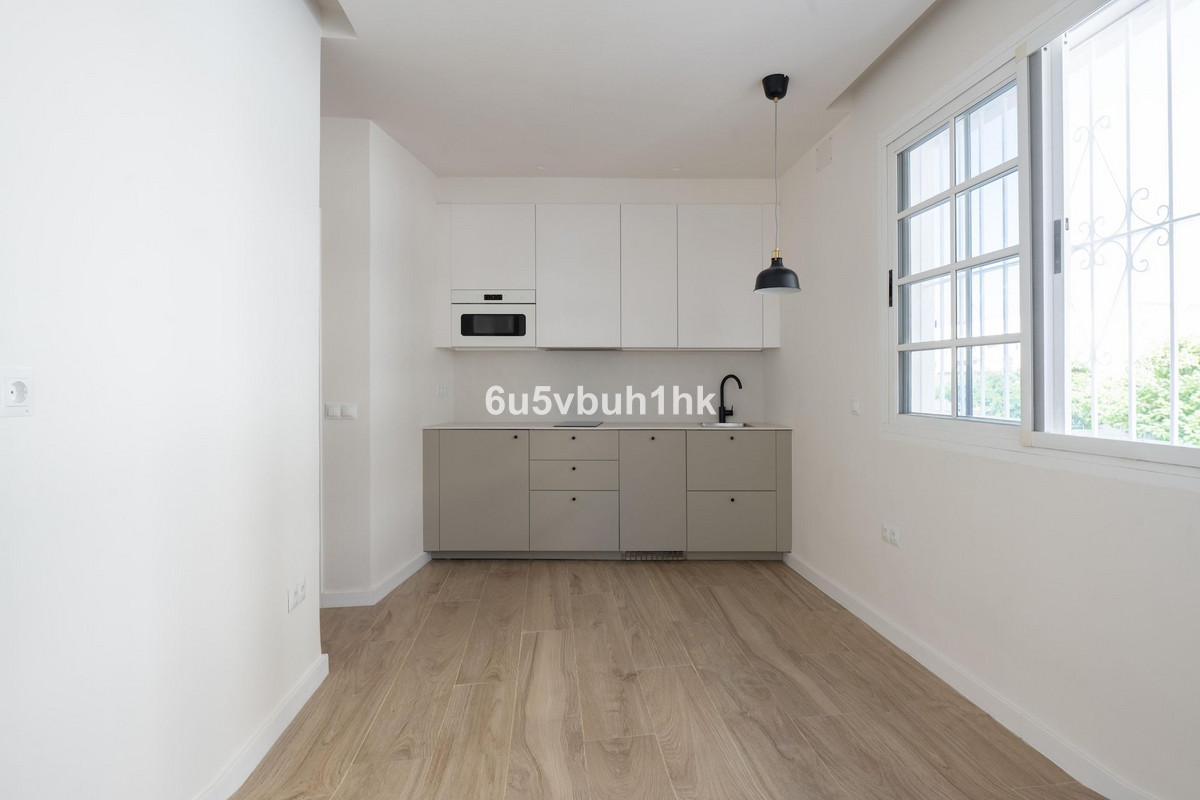 Se vende Apartamento Planta Baja de 1 dormitorios en Costa Del Sol, Málaga, España