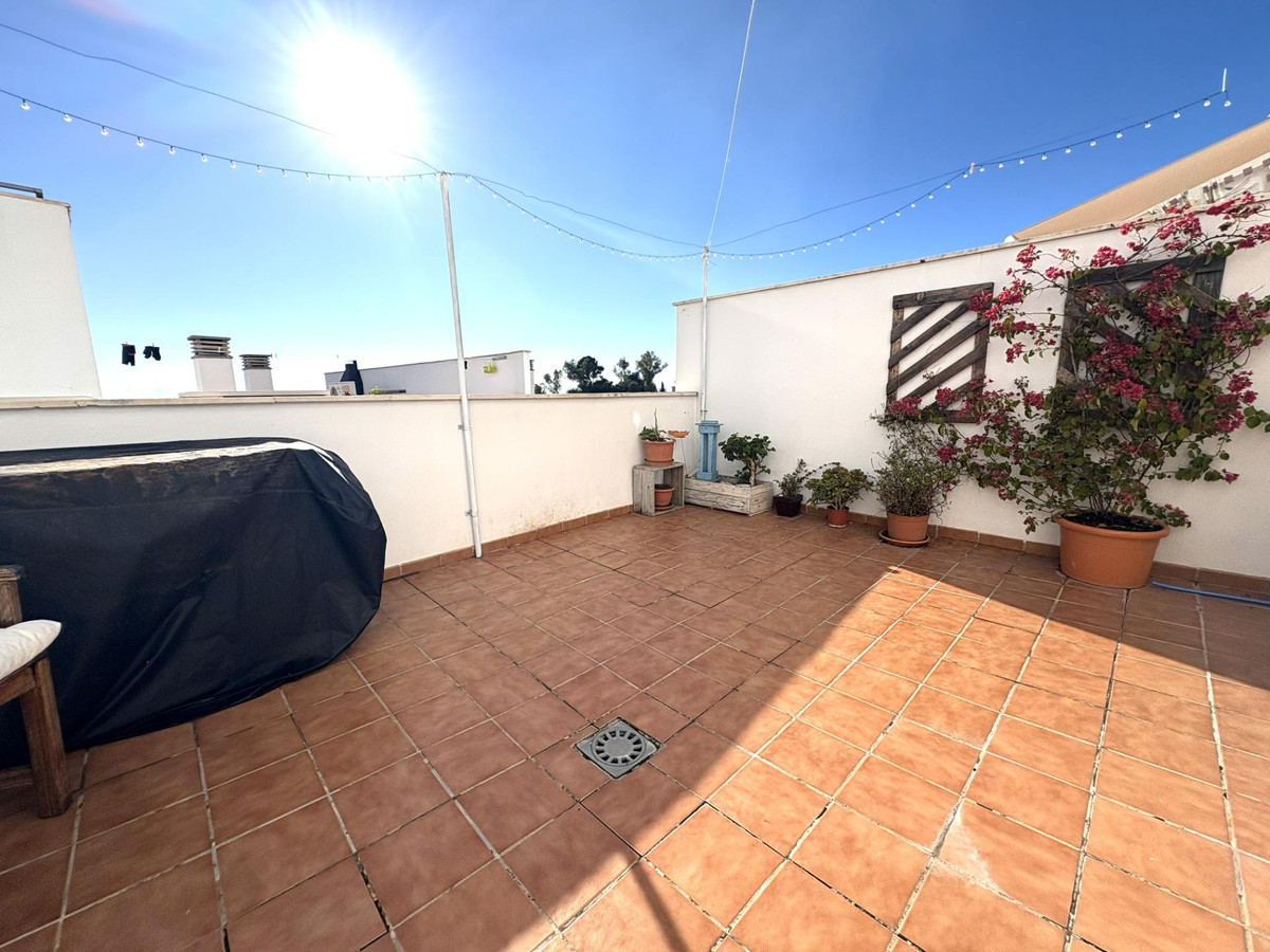 2 Bed Apartment for sale in Mijas Costa Del Sol, Málaga, Spain