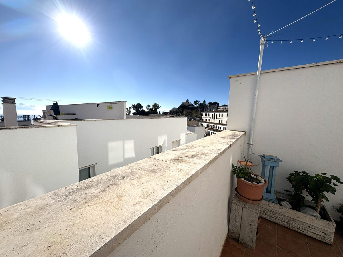 2 Bed Apartment for sale in Mijas Costa Del Sol, Málaga, Spain