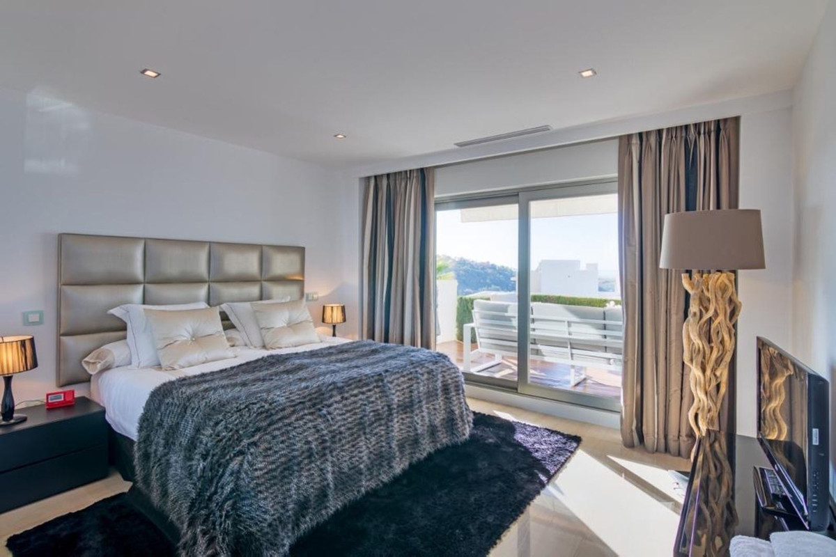 3 Bed Apartment for sale in La Heredia Costa Del Sol, Málaga, Spain