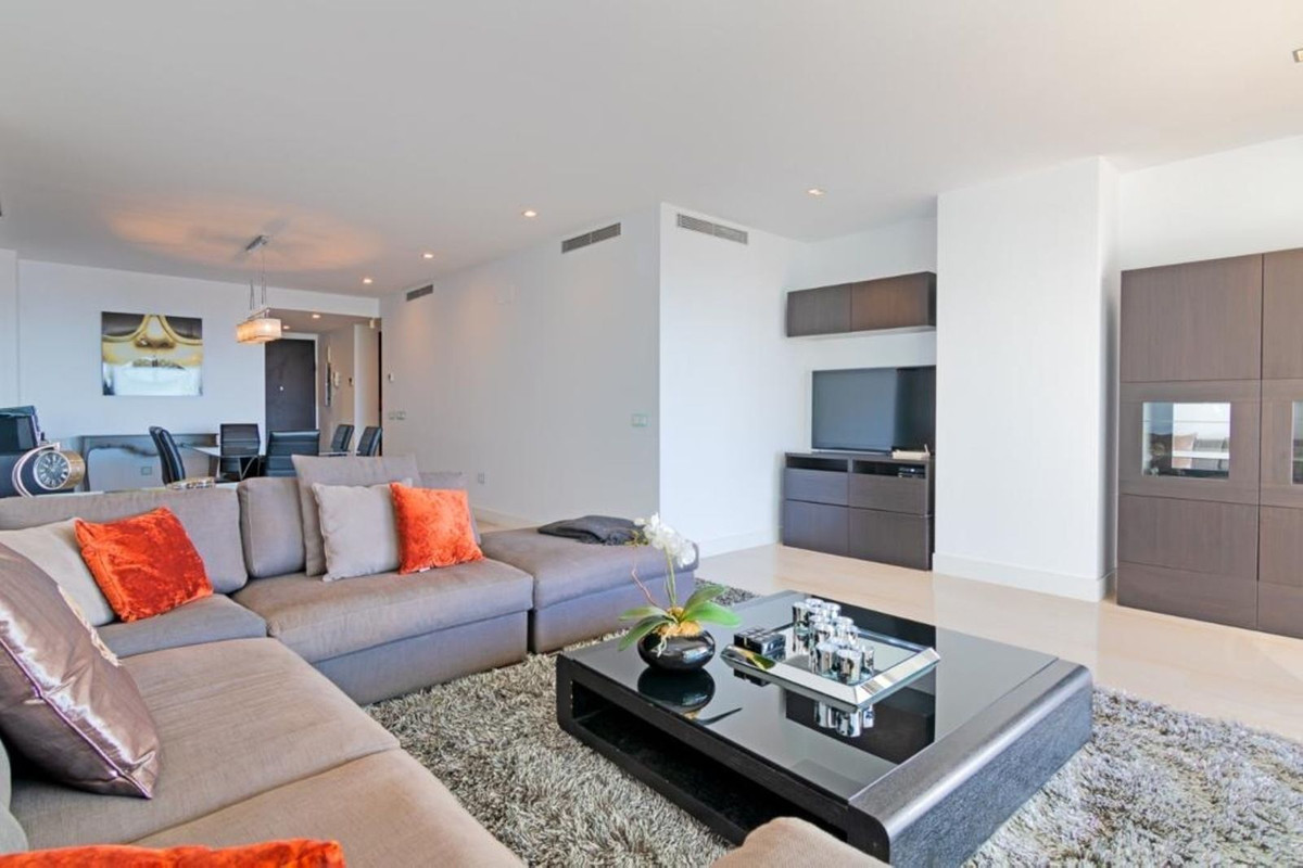 3 Bed Apartment for sale in La Heredia Costa Del Sol, Málaga, Spain