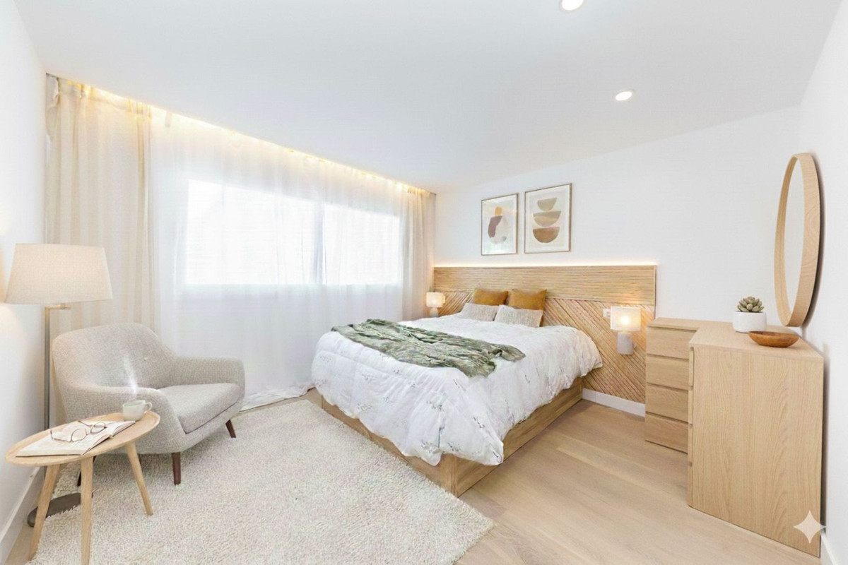Se vende Villa - Chalet de 3 dormitorios en Costa Del Sol, Málaga, España