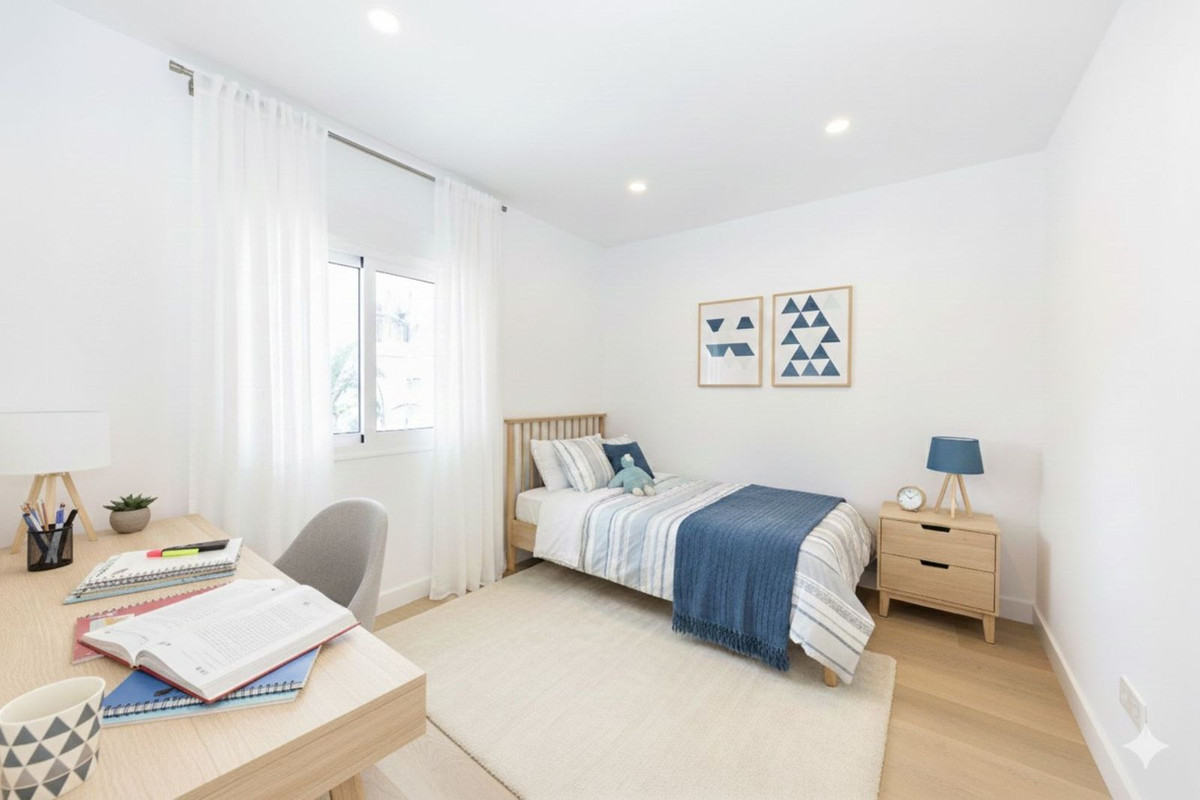 Se vende Villa - Chalet de 3 dormitorios en Costa Del Sol, Málaga, España