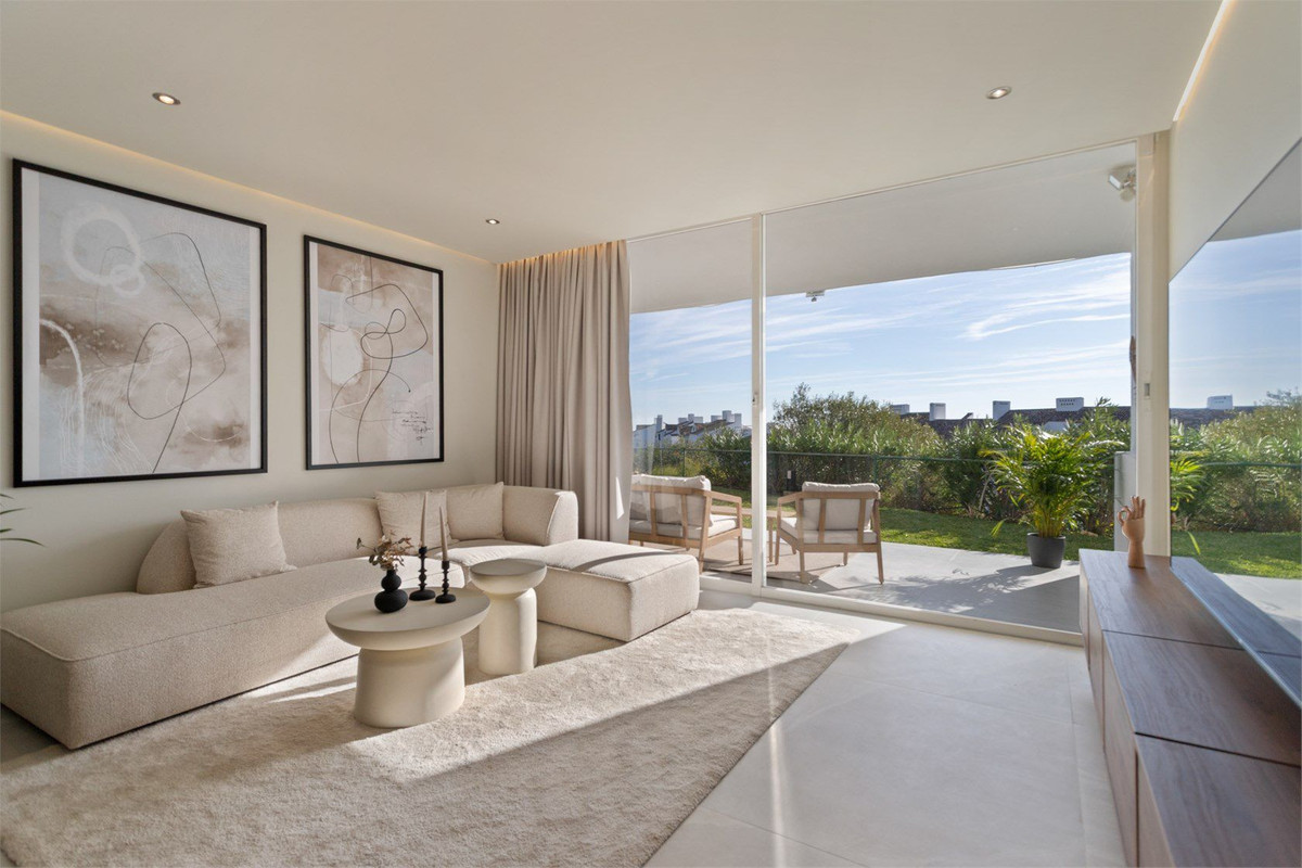 3 Bed Apartment for sale in Mijas Costa Costa Del Sol, Málaga, Spain