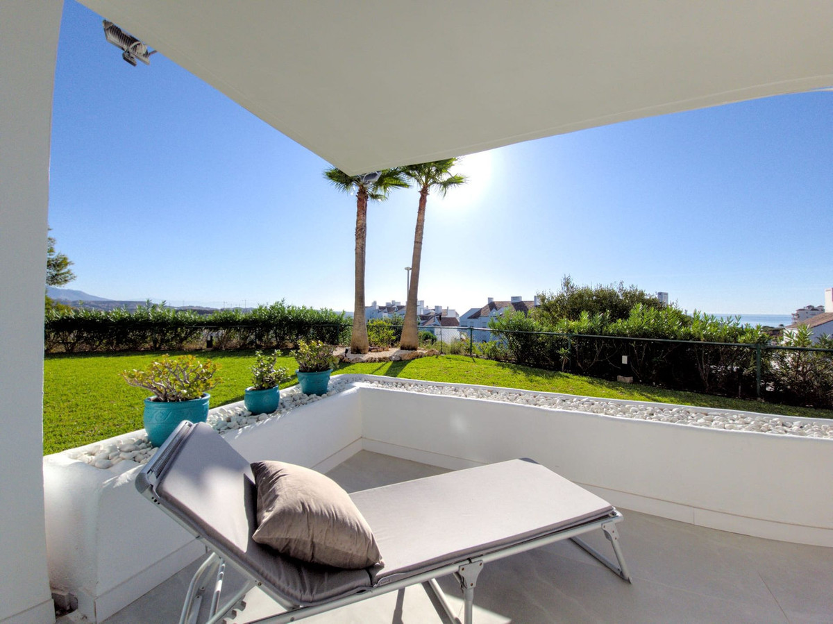 3 Bed Apartment for sale in Mijas Costa Costa Del Sol, Málaga, Spain
