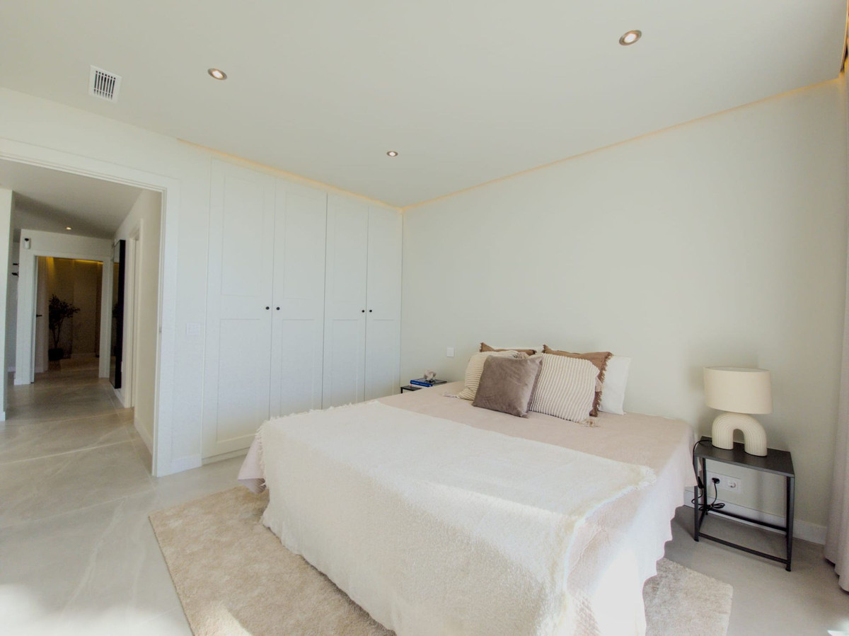 3 Bed Apartment for sale in Mijas Costa Costa Del Sol, Málaga, Spain