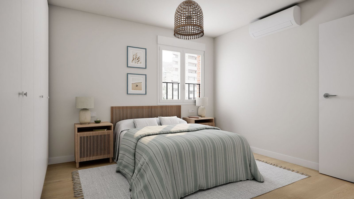 3 Bed Apartment for sale in Fuengirola Costa Del Sol, Málaga, Spain