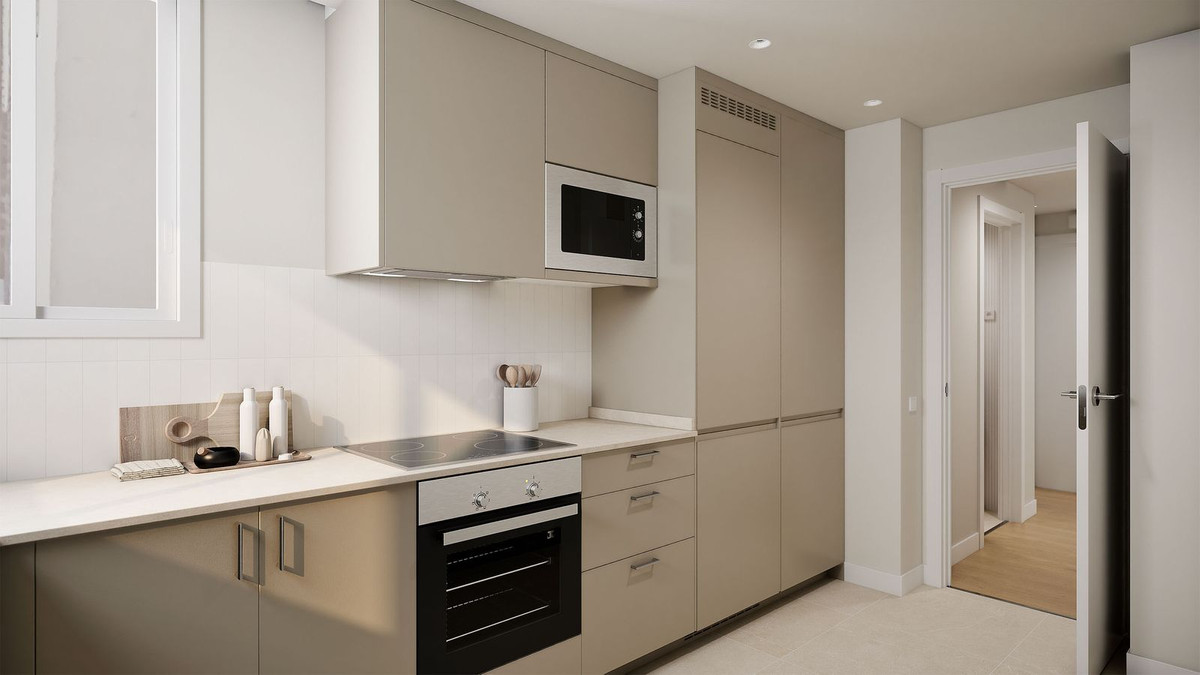3 Bed Apartment for sale in Fuengirola Costa Del Sol, Málaga, Spain