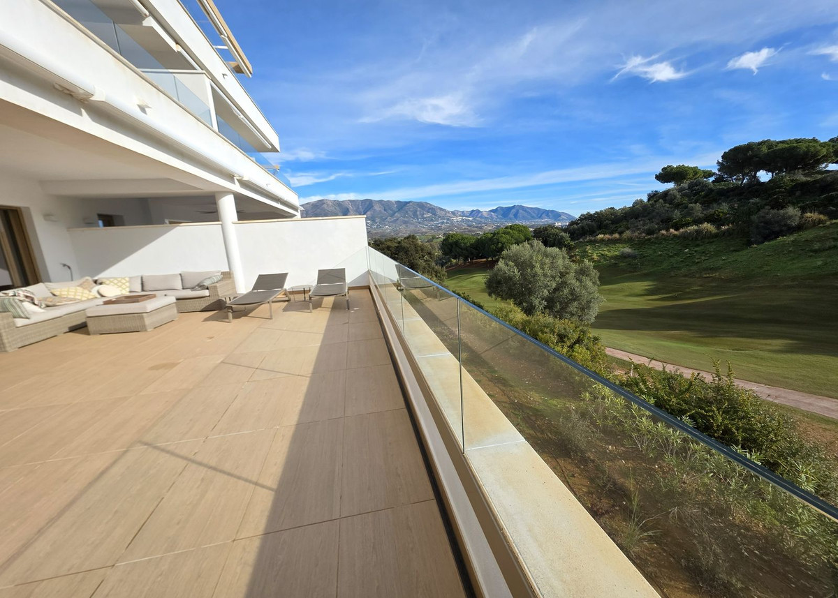 Se vende Apartamento Planta Media de 2 dormitorios en Costa Del Sol, Málaga, España