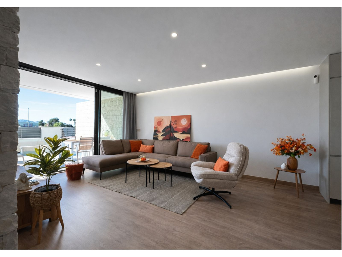 3 Bed Townhouse for sale in Dolores Costa Blanca, Alicante, Spain