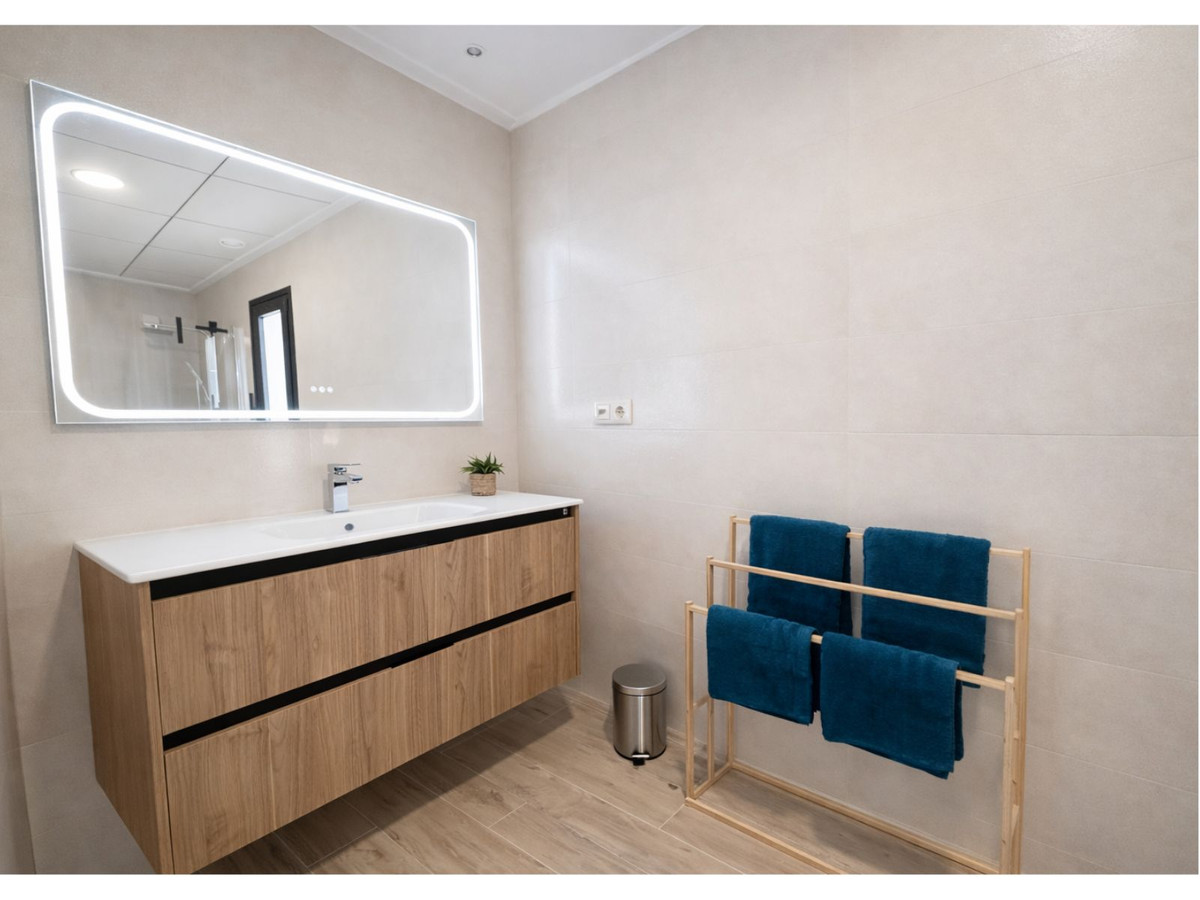 3 Bed Townhouse for sale in Dolores Costa Blanca, Alicante, Spain