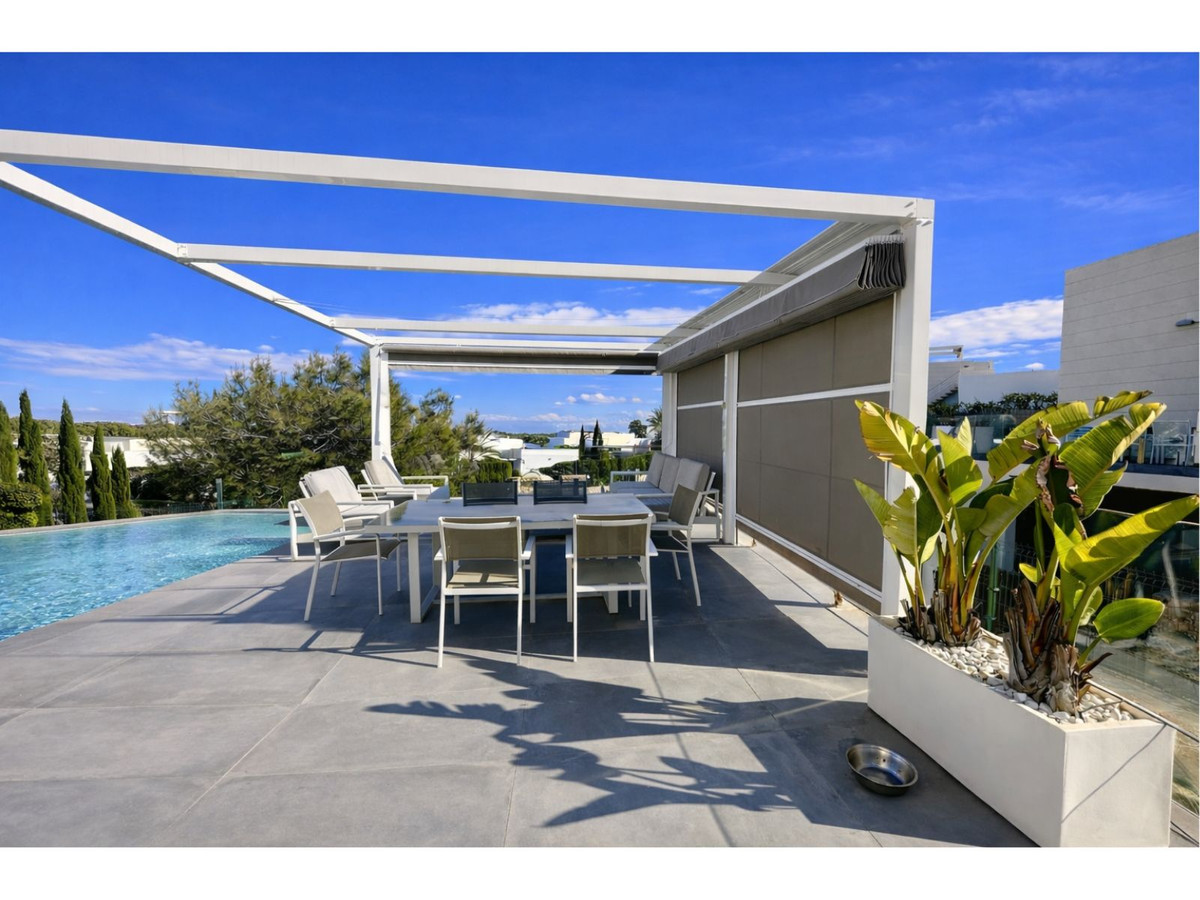 4 Bed Townhouse for sale in Las Colinas Golf Costa Blanca, Alicante, Spain