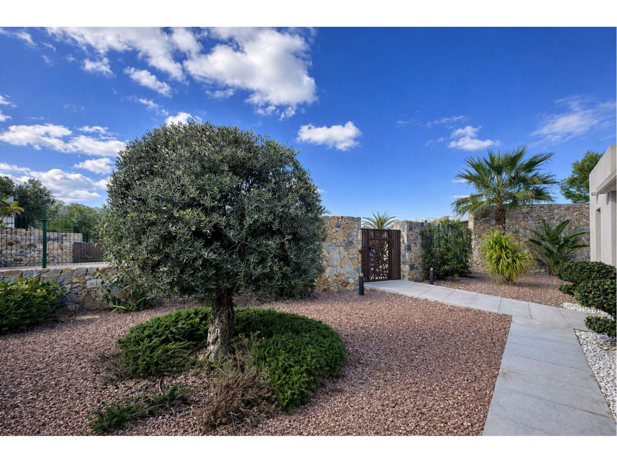4 Bed Townhouse for sale in Las Colinas Golf Costa Blanca, Alicante, Spain
