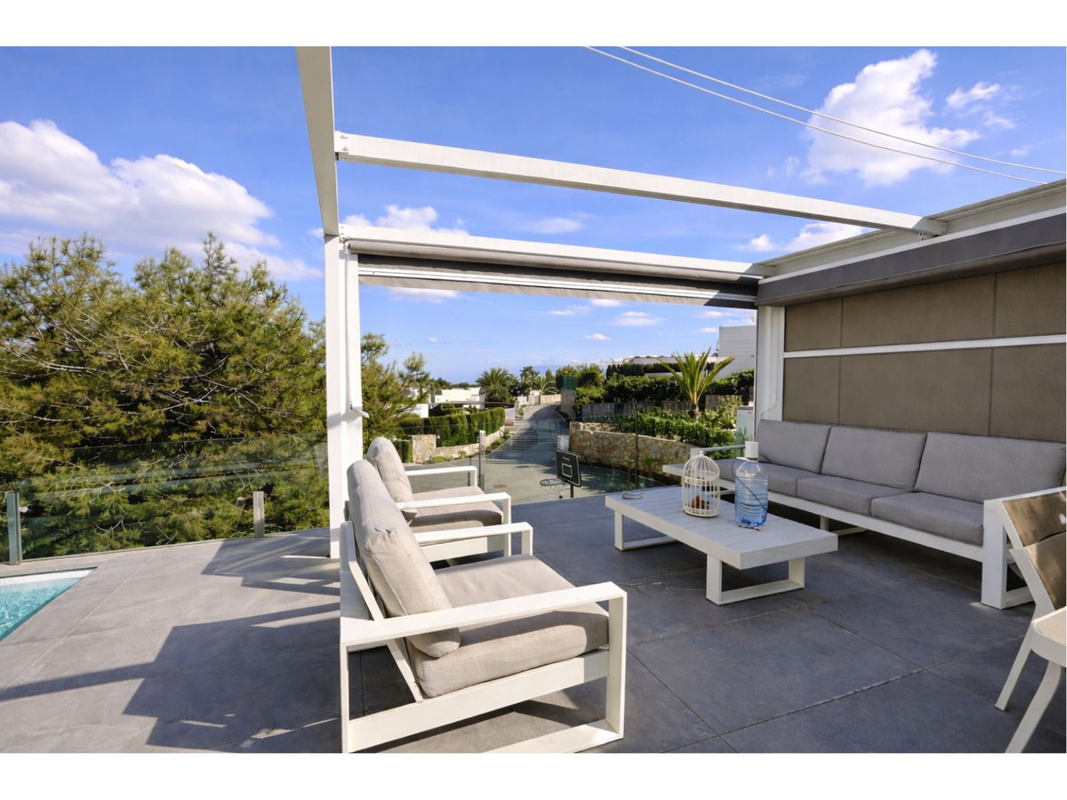 4 Bed Townhouse for sale in Las Colinas Golf Costa Blanca, Alicante, Spain