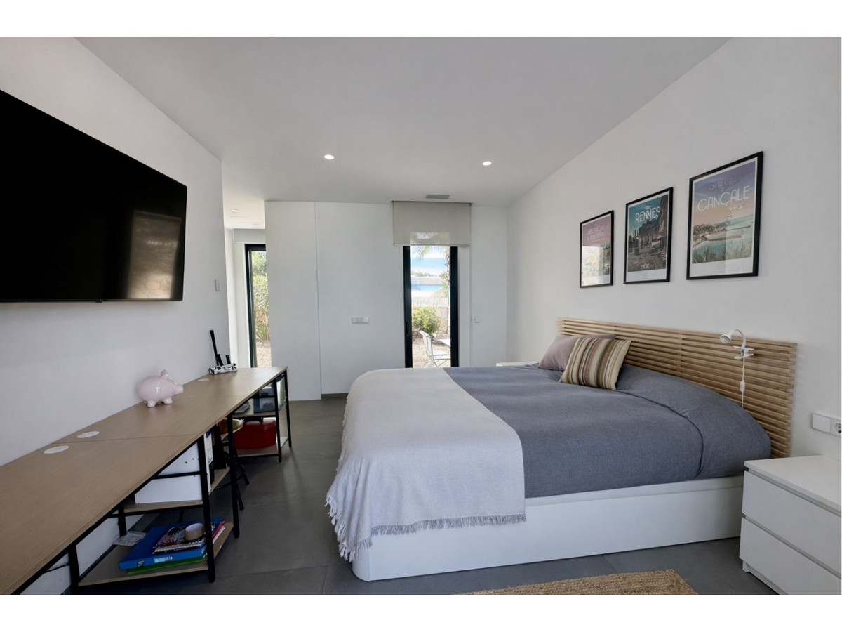 4 Bed Townhouse for sale in Las Colinas Golf Costa Blanca, Alicante, Spain