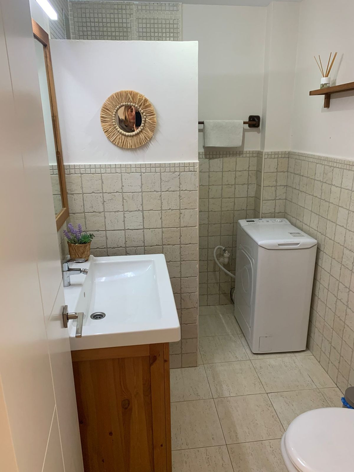Se vende Apartamento Planta Media de 1 dormitorios en Costa Del Sol East, Málaga, España