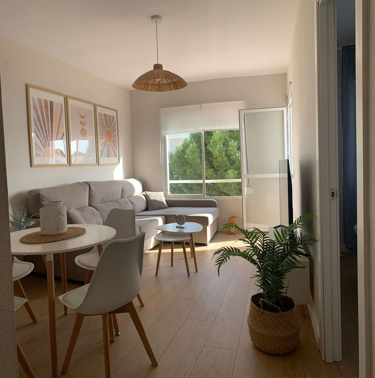 Se vende Apartamento Planta Media de 1 dormitorios en Costa Del Sol East, Málaga, España