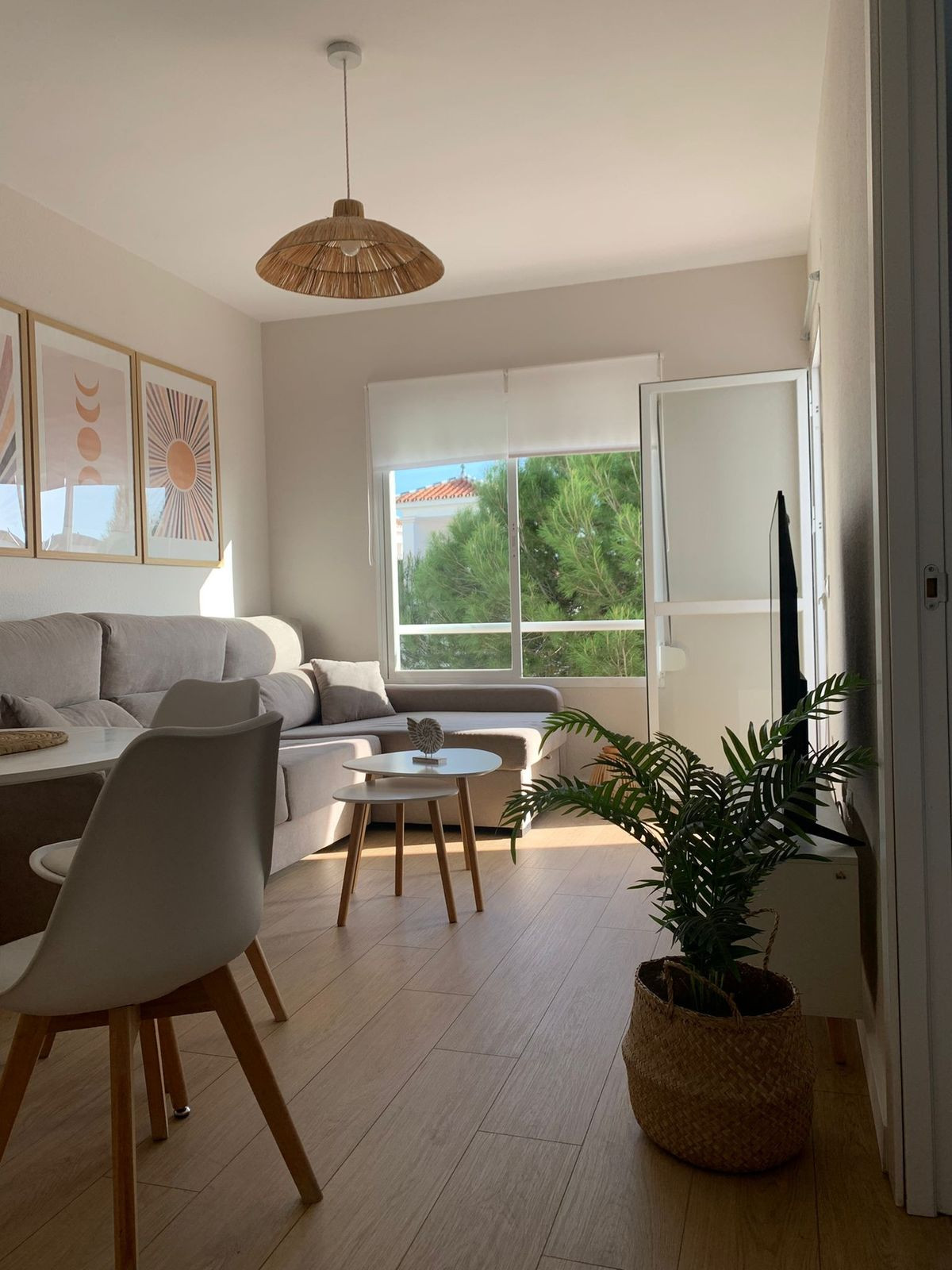 Se vende Apartamento Planta Media de 1 dormitorios en Costa Del Sol East, Málaga, España